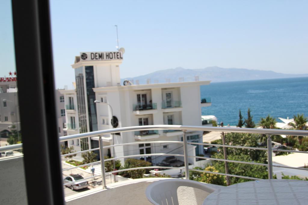 Boci Apartments Sarandë Exteriör bild